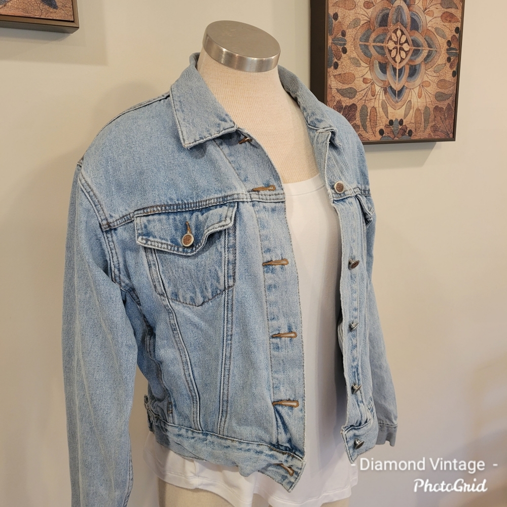 Vintage Bill Blass denim jacket light blue wash size medium